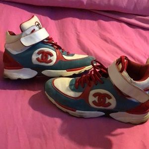 Used Chanel sneakers